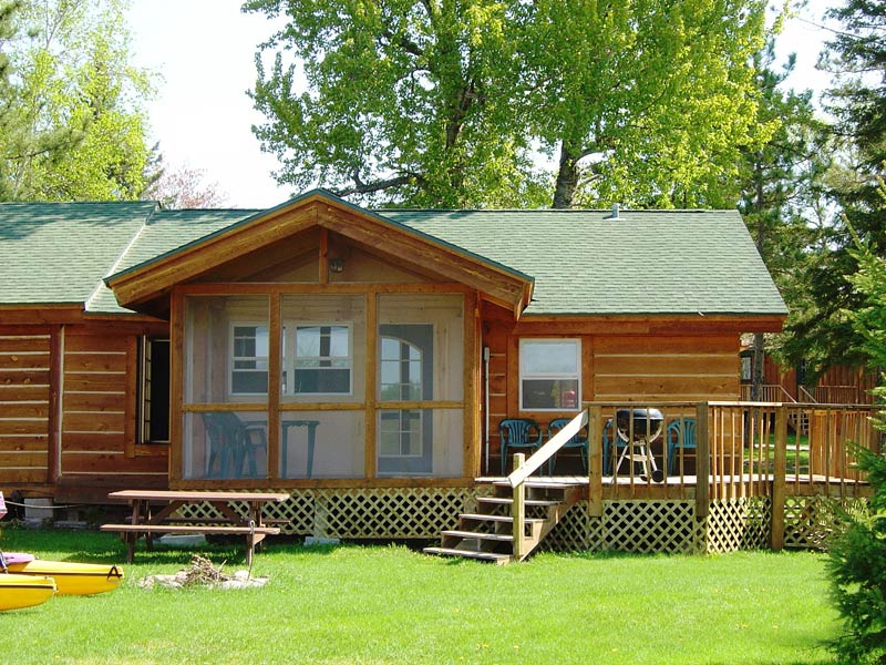 Northern Lights Resort & Outfitting - Bear Cabin